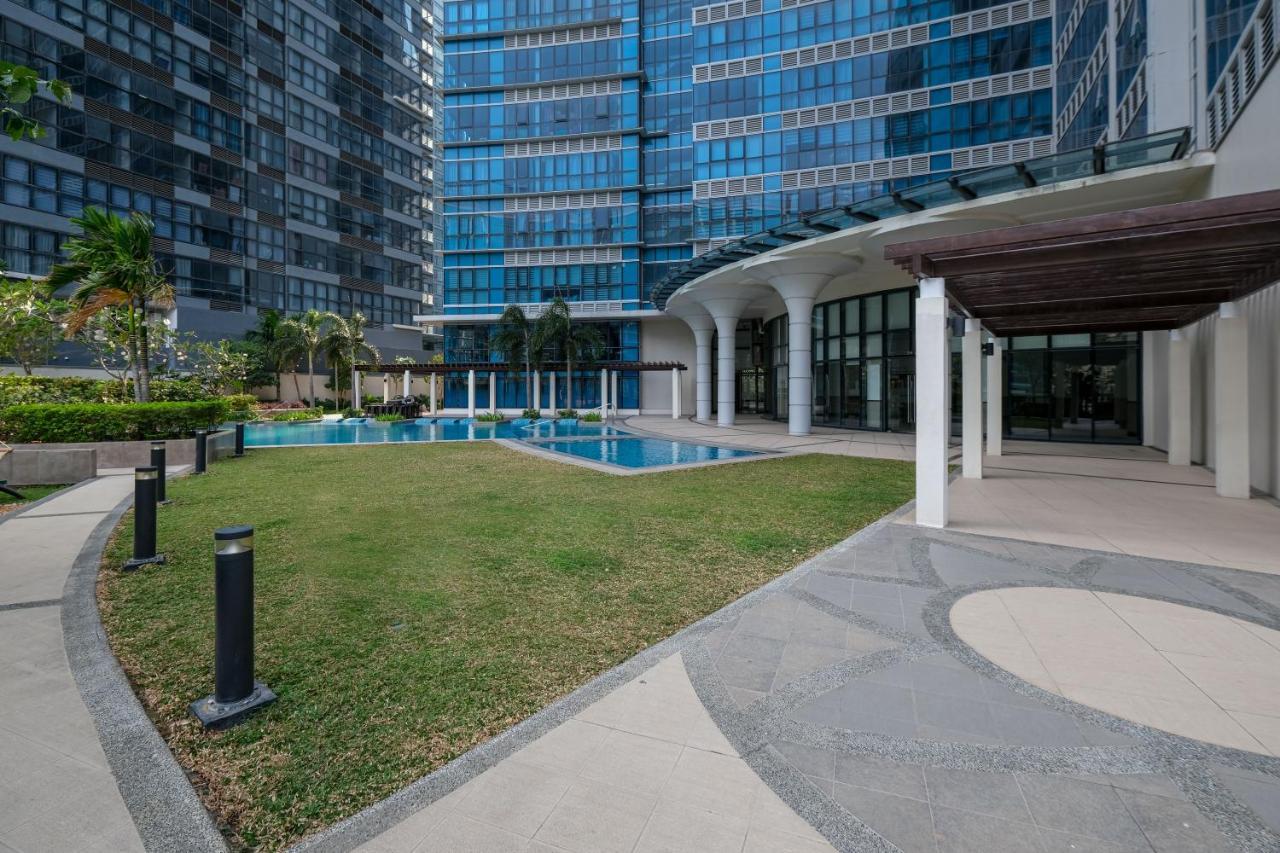 Modern 1Br In Uptown Bgc Aparthotel Taguig Exteriör bild