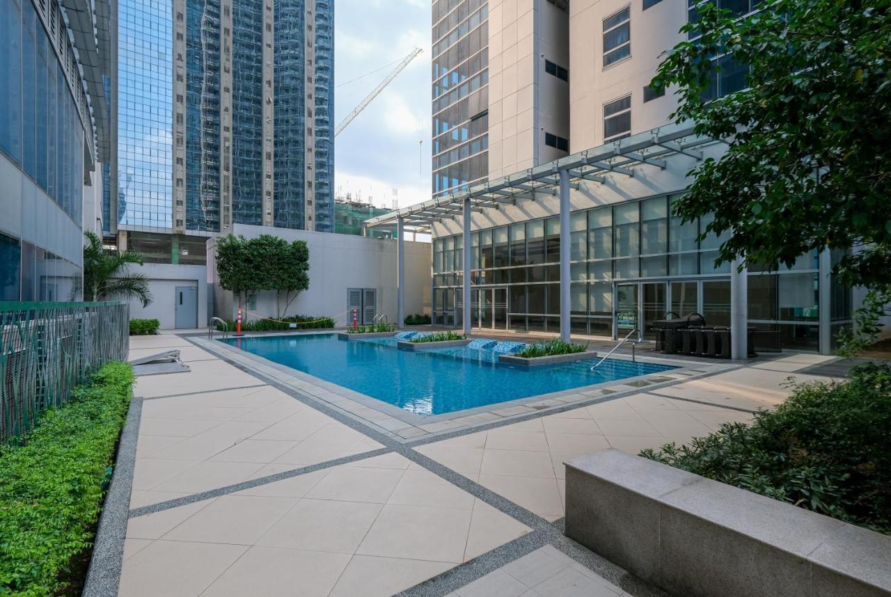 Modern 1Br In Uptown Bgc Aparthotel Taguig Exteriör bild