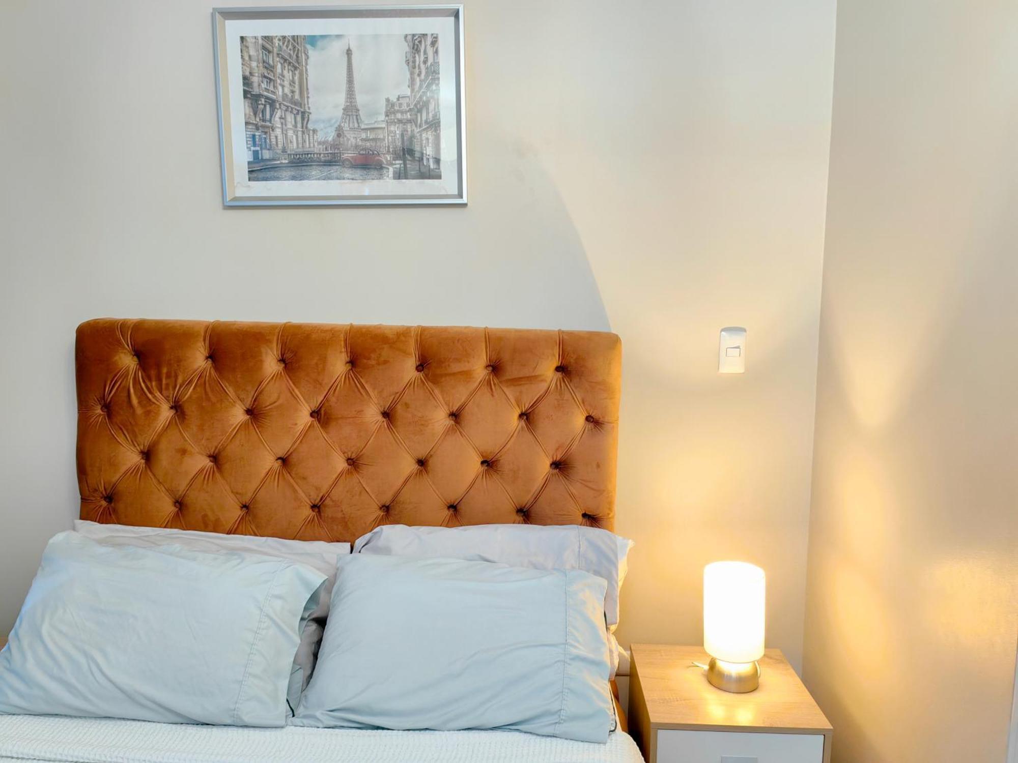 Modern 1Br In Uptown Bgc Aparthotel Taguig Exteriör bild